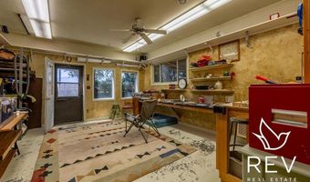 8 Mountain View Dr, Cody, WY 82414