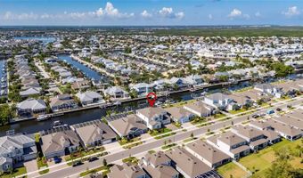 998 SIGNET Dr, Apollo Beach, FL 33572