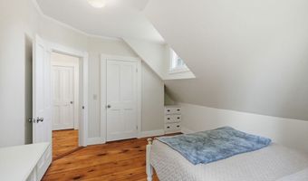 207 Dodge St, Beverly, MA 01915