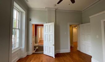 318 BAINBRIDGE St, Philadelphia, PA 19147