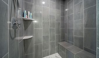 4839 Luxor Dr, Ammon, ID 83401