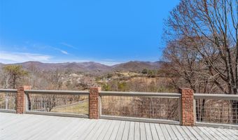 126 Hillcrest Dr, Barnardsville, NC 28709