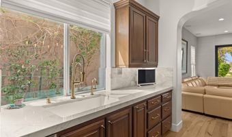 11680 EVERGREEN CREEK Ln, Las Vegas, NV 89135