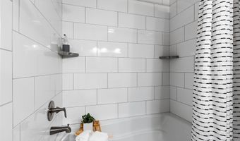 514 W Ross Ln, Caldwell, ID 83605