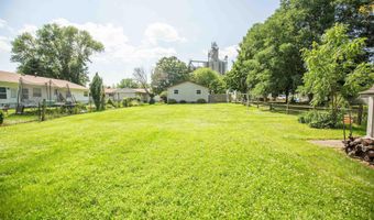 417 S Sample St, Algona, IA 50511