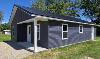 120 N Murlin St, Bicknell, IN 47512