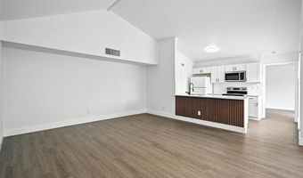 6082 Dooley Dr, The Colony, TX 75056