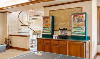 568 Sunset Dr, Angwin, CA 94508