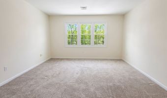 136 Deer Hill Ave 308, Danbury, CT 06810