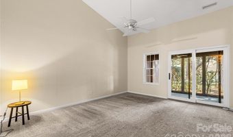 141 Greenridge Rd, Clover, SC 29710