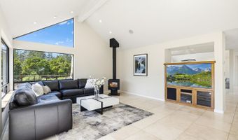 321 Pine Forest Dr, Aptos, CA 95003