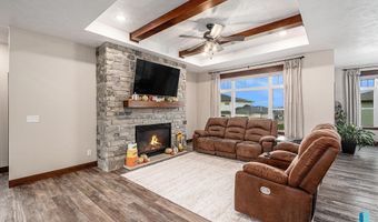 1604 W River Bend St, Brandon, SD 57005