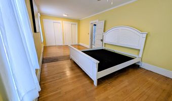 134 Kenduskeag Ave, Bangor, ME 04401