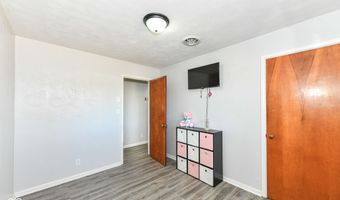 206 Winding Dr, Alexandria, IN 46001