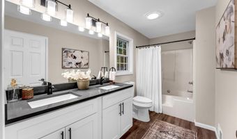 10161 68th Ave, Allendale, MI 49401