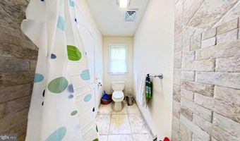 203 CYNWYD Dr, Absecon, NJ 08201