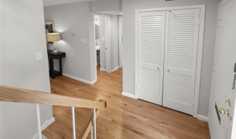5230 POOKS HILL Rd #D-26, Bethesda, MD 20814