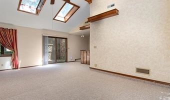 1801 Rolling Hills Pl, Bartlesville, OK 74006