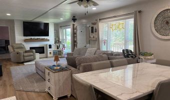1719 Maple St, Alva, OK 73717
