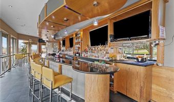 383 Metacom Ave, Bristol, RI 02809