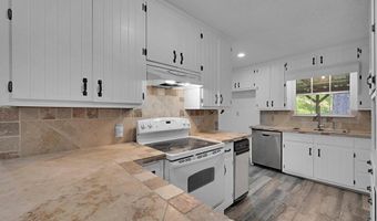 118 PR 202, Aquilla, TX 76622