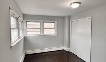 82 W 27TH St, Bayonne, NJ 07002
