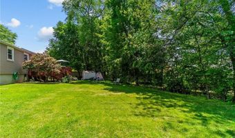 13 Angela Ct, North Providence, RI 02904
