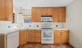 32651 Teller Ave, Agua Dulce, CA 91390