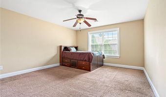 662 BANBURY St, Auburn, AL 36832