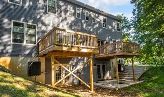 2955 Ithaca St, Allentown, PA 18103