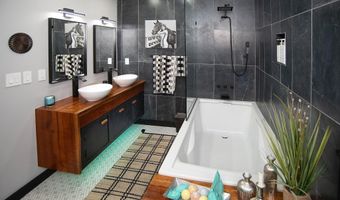 75 E Woodland Ave 75, Absecon, NJ 08201