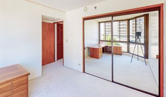 5080 Likini St 518, Honolulu, HI 96818