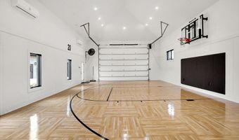 3961 Chapel Hill Ct, Bargersville, IN 46106