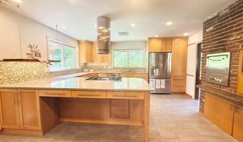 6819 SELKIRK, Bethesda, MD 20817