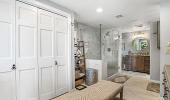 5 Shady Knls, Danbury, CT 06811