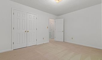 53 Woodlake Cir, Altavista, VA 24517