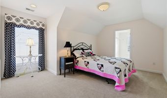 819 Strasburg Dr, Adams Twp., PA 16046