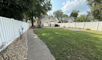 1821 Evergreen Ave, Alton, IL 62002