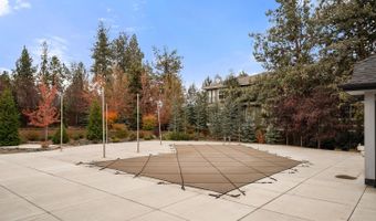 20520 SE Evian Ave, Bend, OR 97702