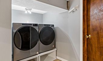 47 Morgan Ave 45, Johnston, RI 02919