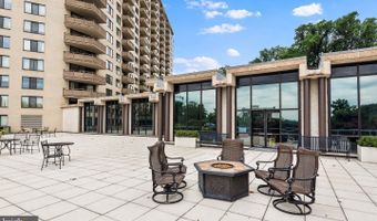 5225 POOKS HILL Rd 715N, Bethesda, MD 20814
