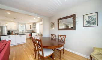 118 W 46TH St, Bayonne, NJ 07002
