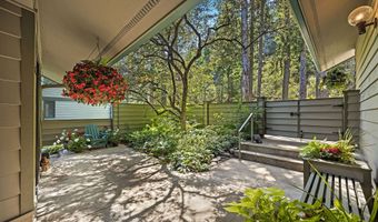 147 Golf Ter, Bigfork, MT 59911