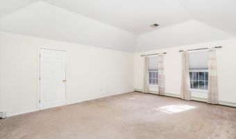 20 Yeger Dr, Allentown, NJ 08501