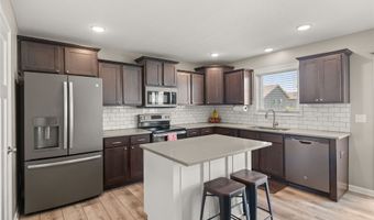 2718 NW 23rd St, Ankeny, IA 50023