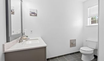 1709 33RD SW, Allentown, PA 18103