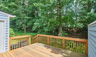 119 Heatherwood Dr, Apex, NC 27502