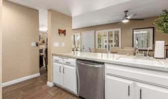 867 Ginger Ave, Carlsbad, CA 92011