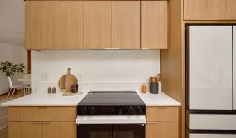 15565 SW BRISTOL Ln, Beaverton, OR 97007