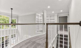 3425 Kingsland Cir, Berkeley Lake, GA 30096